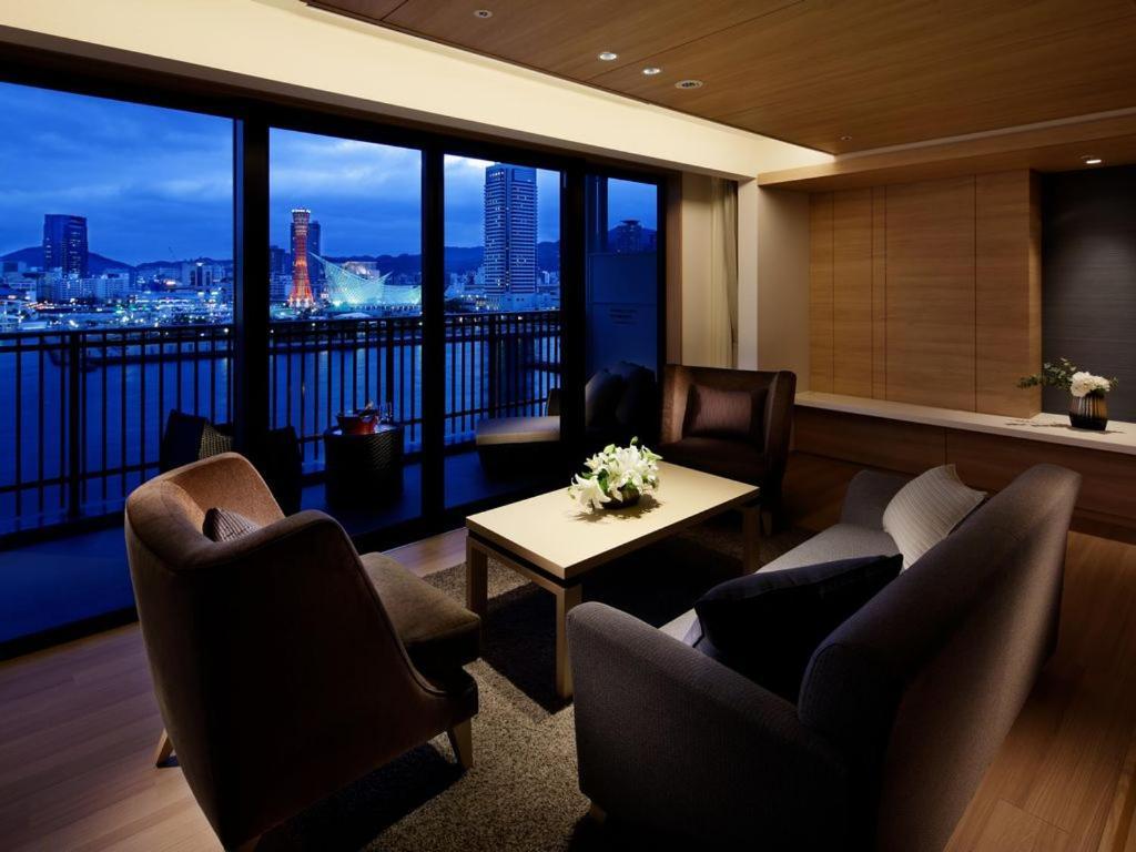 Kobe Minato Onsen Ren (Adults Only) Hotel Buitenkant foto